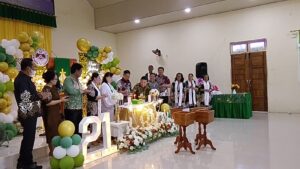Hadiri HUT Ke-21 GMIM Ebenhaezar TSM 46, Wali Kota Hengky Honandar: Gereja Pilar Persatuan dan Mitra Strategis Membangun Bitung