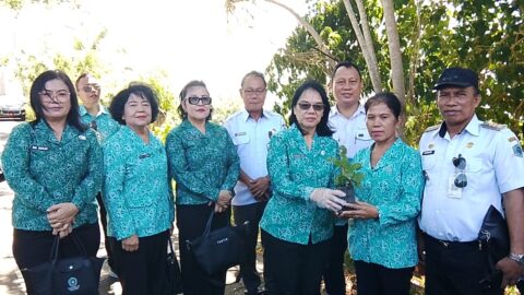 Ellen Honandar Sondakh Pimpin Gerakan Lawan Sampah dari Rumah, Ajak Warga Lembeh Selatan Ubah Limbah Jadi Sumber Ekonomi