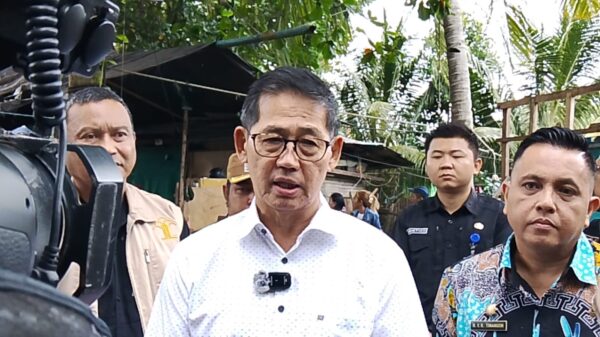 Negara Hadir di Bitung! Warga Keturunan Sangihe–Filipina Resmi Jadi WNI, Hengky Honandar Pastikan Hak Sipil Terjamin