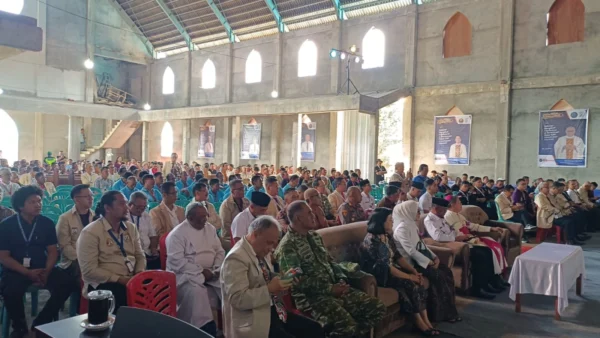 Bupati Boltim Oskar Manoppo Resmi Buka Konferensi VIII Kaum Bapak Katolik Se-Keuskupan Manado