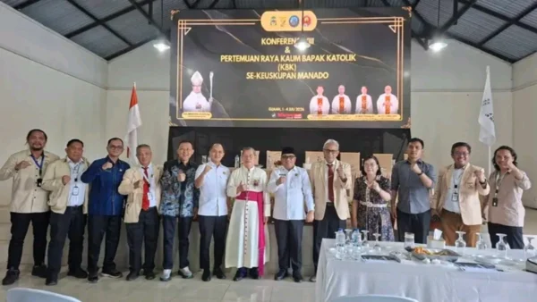 Ulyas Taha Ajak Kaum Bapak Katolik Jadi Duta Moderasi Beragama di Sulut