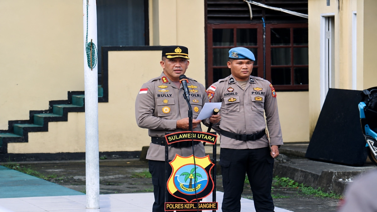 Kapolres Kepulauan Sangihe AKBP Rully Robinson Polii Pimpin Sertijab Tiga Jabatan Strategis
