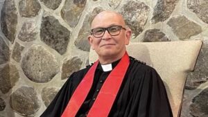 Pdt. David Tulaar, penulis surat terbuka kepada pemimpin gereja Protestan se-Sulawesi Utara