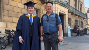 Rocky Wowor Raih MBA Distinction di Cambridge, Medy Lensun: Jadi Inspirasi bagi Kader PDI Perjuangan