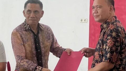 Prosesi serah terima Pucuk Pimpinan KGPM dari Gbl. Francky Londa kepada Gbl. Tedius Kuemba Batasina, S.Th