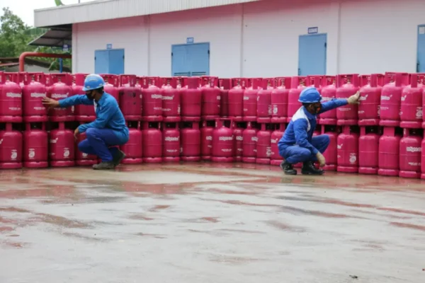 Harga Bright Gas Turun di Sulawesi, Pertamina Pangkas hingga Rp8.000 per Tabung