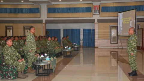 Pangdam XIII/Merdeka: Prajurit Taat Hukum Kunci Menjaga Nama Baik TNI