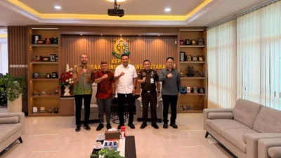 Pimpinan DPRD Boltim tegaskan investasi jalan, hak hidup warga tetap dilindungi