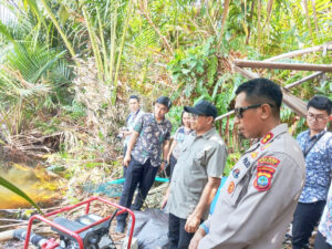 Antisipasi El Nino, Plt Bupati Sitaro dan Kapolres Cek Langsung Mata Air Danau Kapeta
