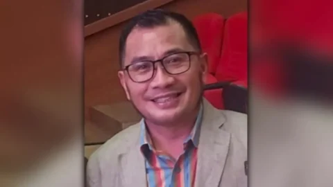 Tiga Prodi FISIP Unsrat Resmi Berpredikat Unggul, Ferry Liando: Peluang Kerja Lulusan Kian Terbuka
