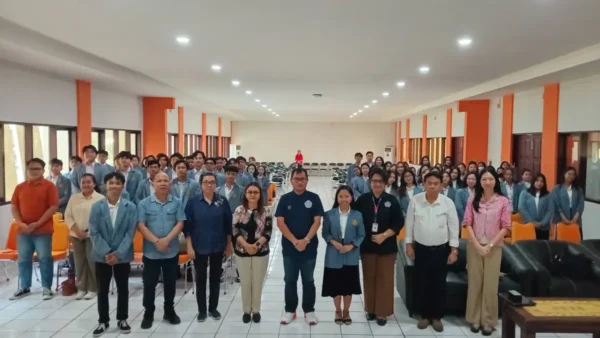 Bekali Mahasiswa Magang FISIP Unsrat, Ferry Liando Ungkap Lima Manfaat Vitalnya 12 Bekali Mahasiswa Magang FISIP Unsrat, Ferry Liando Ungkap Lima Manfaat Vitalnya