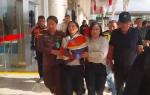 BREAKING NEWS: Mantan Bupati Minahasa Utara VAP Diringkus Tim Tabur Kejati Sulut