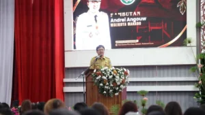 Wali Kota Andrei Angouw dan Wakil Wali Kota Manado Richard Sualang Hadiri Pengukuhan Srikandi Jaga Desa Sulut