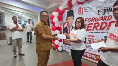 Deasy Holung, Orator Ulung Srikandi FORWARD Sulut