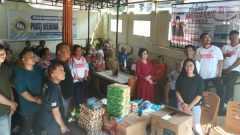 FORWARD MERDEKA Sasar Panti Jompo dan Driver Ojol Lewat Bakti Sosial