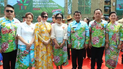 Christiany Eugenia Paruntu Tampil Anggun di TIFF 2026, Busana Kuning Curi Perhatian