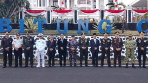 Kenang Jasa Pahlawan, Dandim 1310/Bitung Bersama Forkopimda Kobarkan Semangat Nasionalisme Lewat Taptu dan Pawai Obor HUT ke-81 RI
