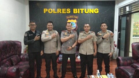 Bid Humas Polda Sulut Turun ke Polres Bitung, Kapolres Arie Sulistyo Tegaskan: Informasi Akurat Kunci Kepercayaan Publik