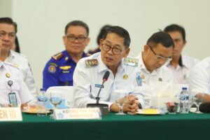 Karhutla Mengintai Sulut, Hengky Honandar Ikut Rakor Dipimpin Gubernur Yulius Selvanus