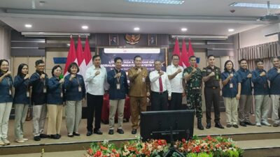 Kegiatan BPS Sulut bersama OJK dan Pemprov Sulawesi Utara membahas literasi keuangan dan penguatan Indeks Demokrasi Indonesia di Manado.