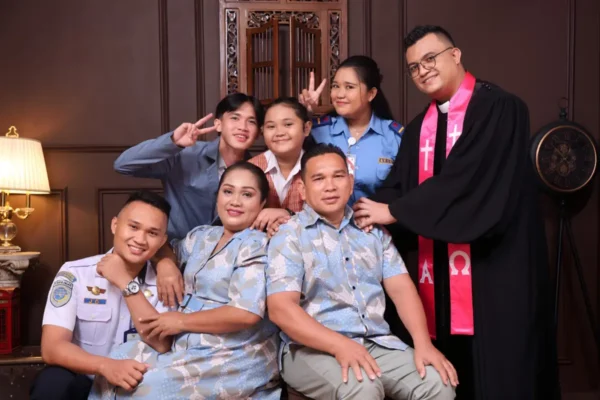 Kisah Inspiratif Christofel Roringkon, dari CPNS Lulusan SMA hingga Penulis Jurnal SINTA 12 Kisah Inspiratif Christofel Roringkon, dari CPNS Lulusan SMA hingga Penulis Jurnal SINTA