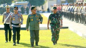 Ratusan Personel Disiagakan, Gubernur Yulius Selvanus Pimpin Apel Tanggap Bencana El Nino