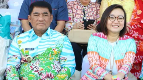Wamen Ekraf Irene Umar bersama Gubernur Sulut Yulius Selvanus di TIFF 2026 Tomohon