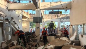 Gempa NTT: 47 Warga Meninggal, Ratusan Rumah Rusak