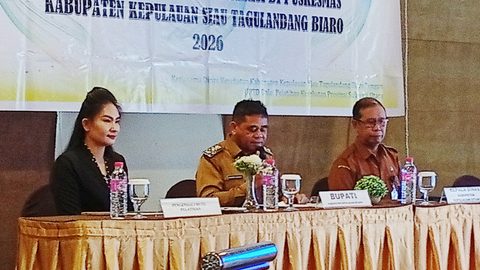 Tak Boleh Ada Anak Terlewat, Plt Bupati Sitaro Kejar Target Imunisasi 95 Persen