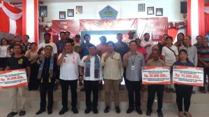 Bantuan RTLH dan Korban Bencana Disalurkan, Pemkab Minahasa Utara Soroti Semangat Swadaya Warga
