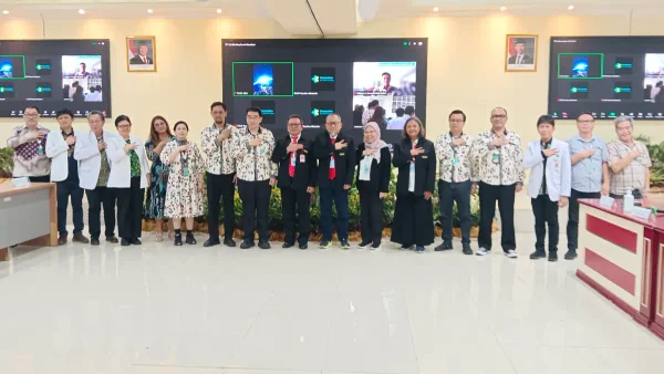 Sebut RSUP Kandou Perlu ‘Super Team’, Tim Surveior Apresiasi Dedikasi Pimpinan dan Staf 11 Sebut RSUP Kandou Perlu ‘Super Team’, Tim Surveior Apresiasi Dedikasi Pimpinan dan Staf