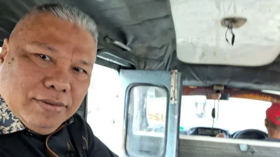 Amir Liputo Naik Angkot ke DPR RI, Bawa Aspirasi Buruh Sulut