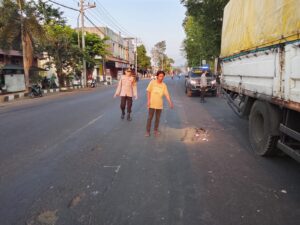 Honda Beat Tabrak Truk Parkir di Bitung, Pengendara Tewas di Lokasi Kejadian