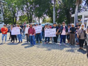 25 Tahun Tanpa Kepastian, Warga Makawidey Datangi DPRD Bitung: Ini Bukan Politik, tapi Kemanusiaan
