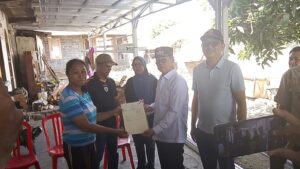 HANTARU ke-66, Hengky Honandar Serahkan Sertipikat Tanah, Warga Bitung Timur Dapat Kepastian Hukum