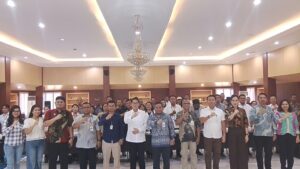 Wali Kota Hengky Honandar Buka Pelatihan Paralegal di Bitung, Perkuat Akses Bantuan Hukum bagi Warga