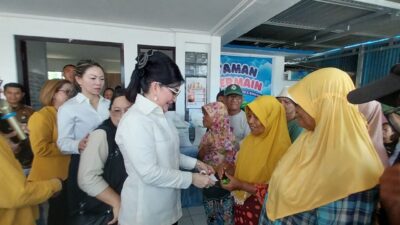 CEP Turun Langsung Pantau Bantuan Beras di Bitung, Pastikan Tepat Sasaran hingga Desember