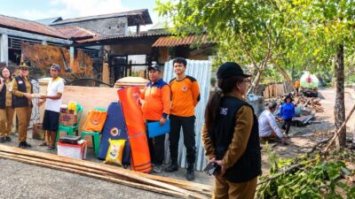 BPBD Bitung Gerak Cepat, Air Bersih dan Bantuan Kebakaran Disalurkan ke Warga Terdampak