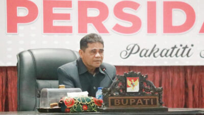 Plt Bupati Heronimus Makainas Hadiri Paripurna DPRD, Bahas Ranperda Perlindungan dan Pemberdayaan Disabilitas