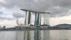 Wisatawan Indonesia Makin Berani Liburan Mewah, Pencarian Business Class Naik 148 Persen