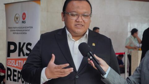Kasus MBG Jadi Alarm, PKS Desak BGN Bertindak