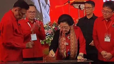 Megawati di Tondano: Jangan Salahgunakan Jabatan yang Dipercayakan
