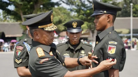 326 Prajurit TNI AD Dilantik Pangdam XIII/Merdeka, Awal Perjalanan Pengabdian
