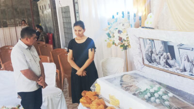Plt Bupati Heronimus Makainas Sampaikan ini Saat Melayat ke Rumah Duka Pitres Sombowadile