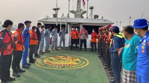 Polri bersama tim SAR gabungan