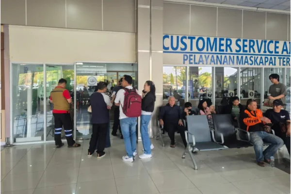 Soekarno-Hatta Ditutup, 8 Penerbangan Jakarta-Manado Terdampak Abu Vulkanik 11 Soekarno-Hatta Ditutup, 8 Penerbangan Jakarta-Manado Terdampak Abu Vulkanik