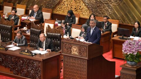 Menteri Keuangan Suahasil Nazara saat menyampaikan pendapat akhir pemerintah terkait pengesahan RUU APBN 2027.