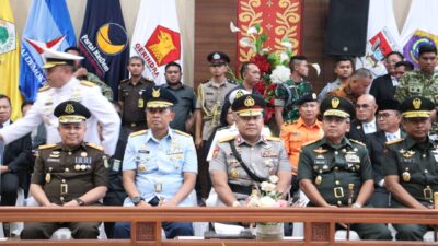 Plt Kajati Sulut Dr. H. Ferrytass menghadiri Rapat Paripurna HUT ke-62 Sulawesi Utara