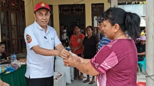 Warga Lihunu Rela Jalan Kaki 7 Km Demi Sembako Murah, Pasar Bersubsidi Hadir di Pulau Bangka