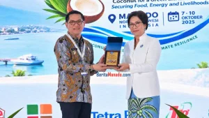 Joune Ganda Diakui International Coconut Community, Terima Penghargaan atas Pengembangan Kelapa